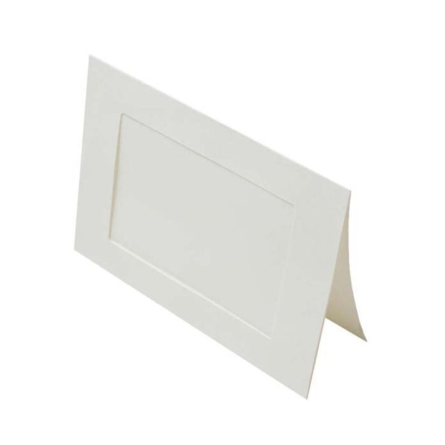 Folded Card White cut out Frame White 130x178mm 
